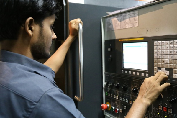 Venta de Refacciones INDUMAK